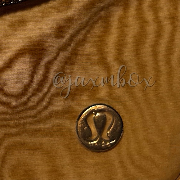 NWT Lululemon All Night Festival Bag 5L Burnt Caramel - Picture 4 of 10